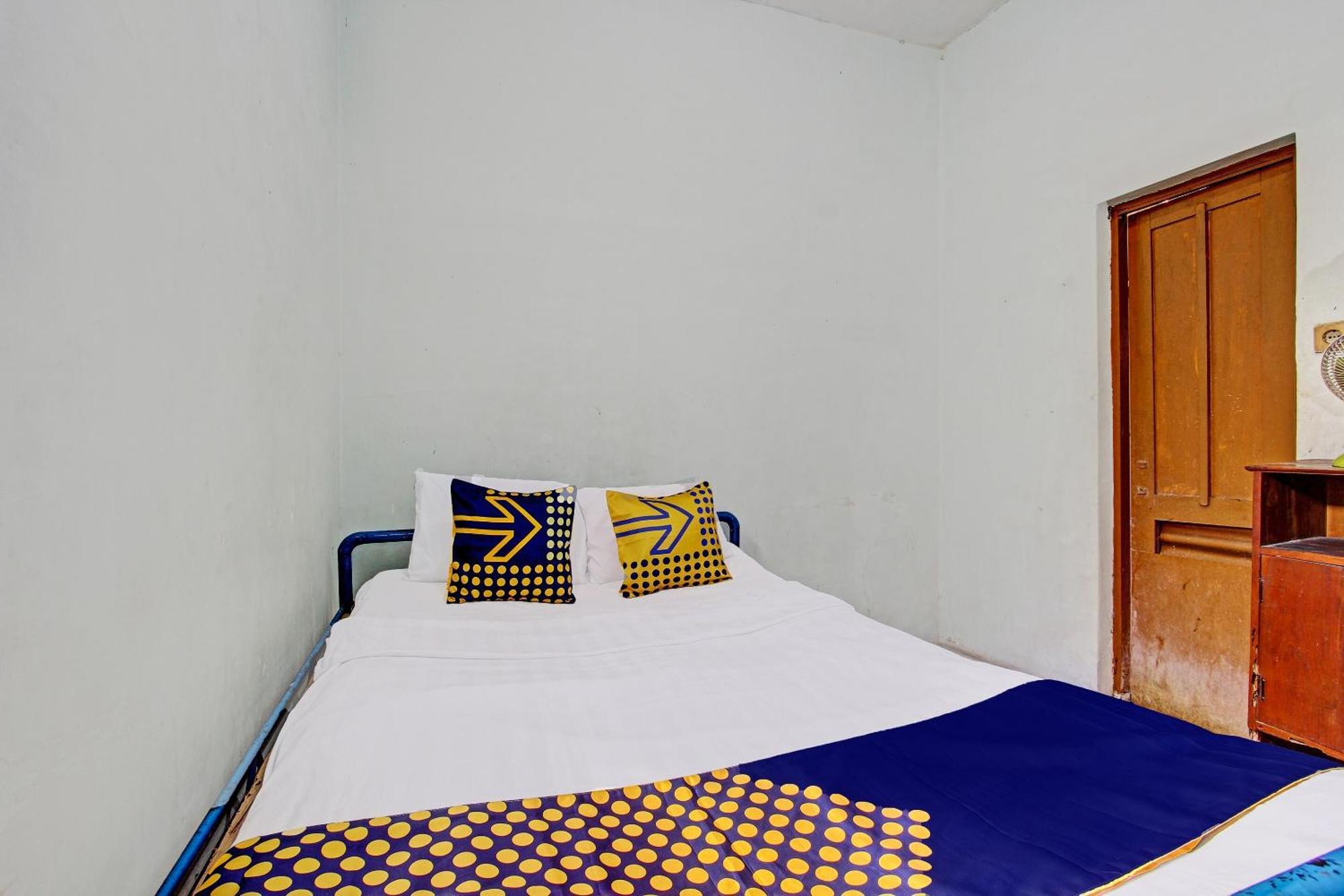 Spot On 92336 Hotel Sukowati Solo Dış mekan fotoğraf
